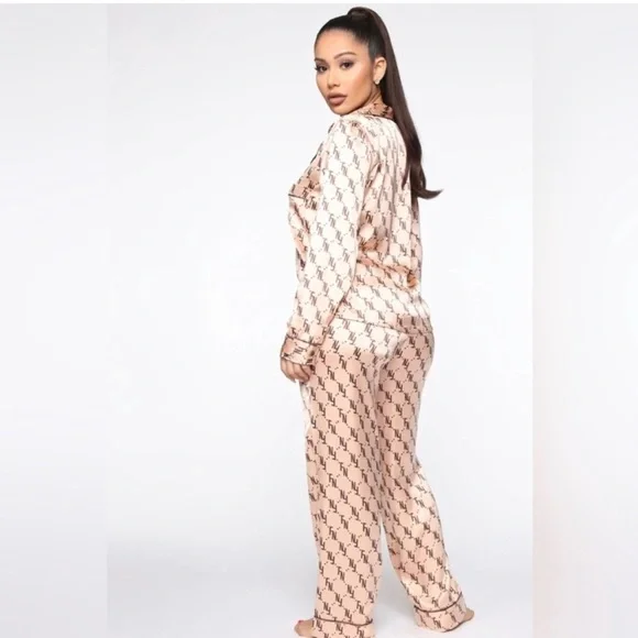 FASHION NOVA In Your FN Dreams Satin PJ Pant 2 Piece Set Plus Size 3X fits 22/24 - Picture 3 of 5